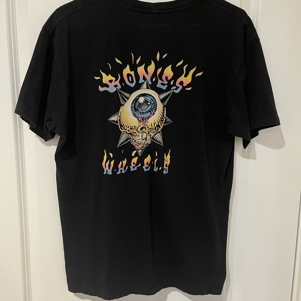 Bones Wheels Black Graphic Skate T Shirt size Medium